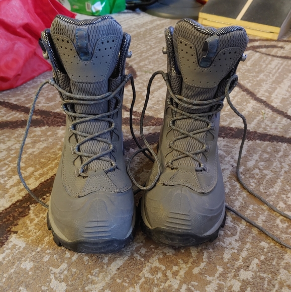Columbia winter hiking boots sz 9 - Picture 4 of 6